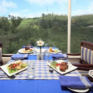 **** Hotel Maximunnar T&u Leisure India